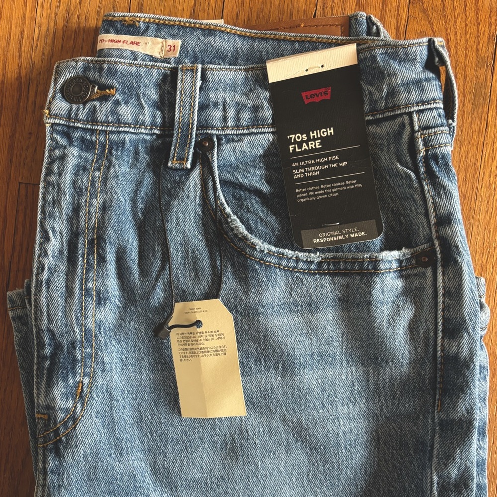 Women’s Levi’s 70s High Flare - Size 31 x 31